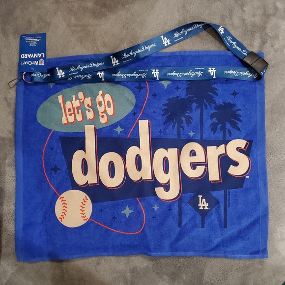 no brand Other - Dodgers Rally Towel & Dodgers Lanyard